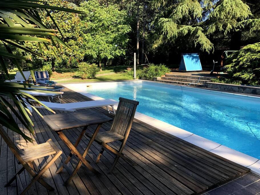 ריברגרו Apartment In Villa La Carruba מראה חיצוני תמונה
